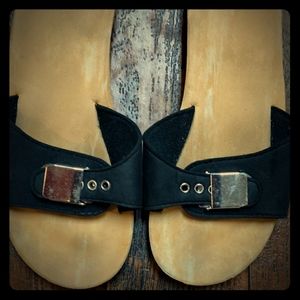 SG Footwear size L9-10